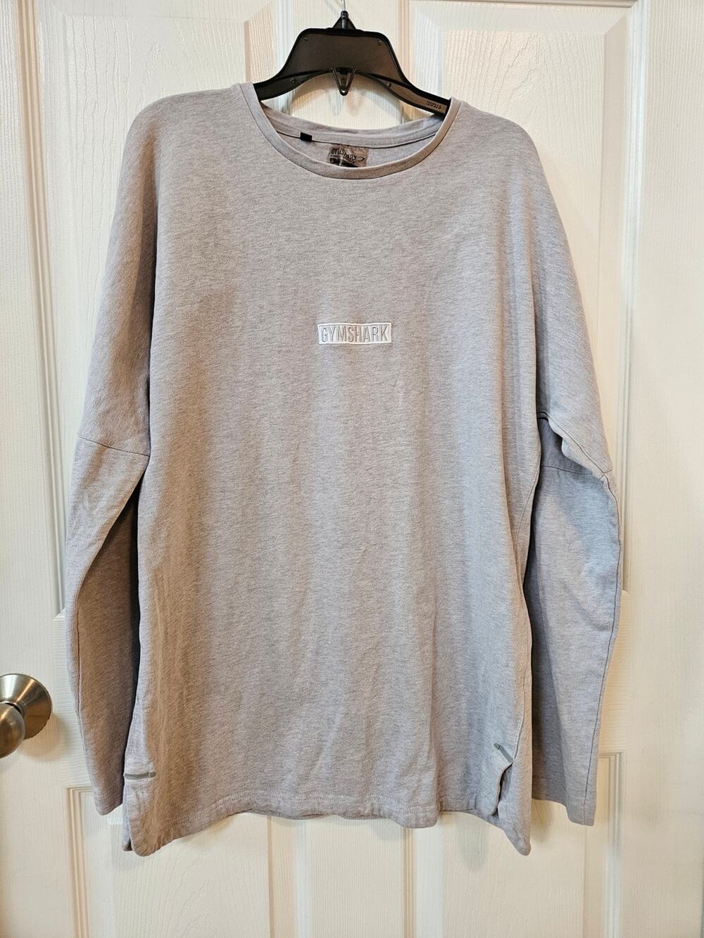 Gymshark Men's Light Gray Crewneck Long Sleeve Shirt Size Medium